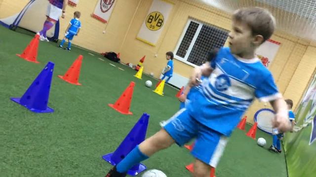 Обводим конусы ) смотреть онлайн