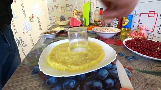 САЛАТ "ГРАНАТОВЫЙ БРАСЛЕТ" ОТЛИЧНОЕ УКРАШЕНИЕ ЛЮБОГО ПРАЗДНИЧНОГО СТОЛА смотреть онлайн