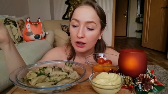 Мукбанг / ПОДАРКИ от богатых МУЖИКОВ / ВАРЕНИКИ с КАРТОШКОЙ и ГРИБАМИ смотреть онлайн