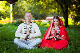 СЕМЕЙНАЯ ЖИЗНЬ В СВЕТЕ ВЕДИЧЕСКИХ ПИСАНИЙ. Леонид Тугутов (Лакшми Нараяна дас). Лекция-семинар.