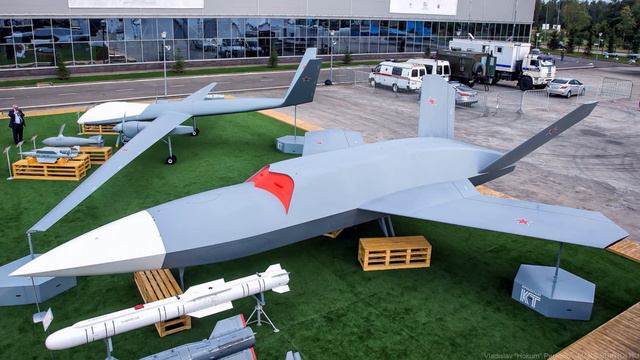 Гром − российский перспективный беспилотный летательный аппарат