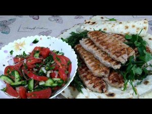 Люля кебаб из курицы на электро гриле.