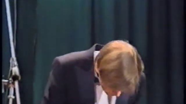 Олег Погудин, Игорь Урьяш. Песни Вертинского. 15.02.98. Часть 1 смотреть онлайн