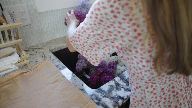 Spring Kitchen: Edible LILAC Recipes смотреть онлайн