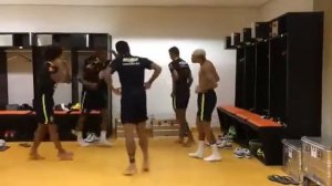 Зажигательный танец Неймара и Бразилии