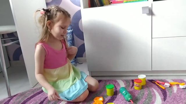 Играем в стоматолога. Мистер зубастик. Софья-Николь лечит зубы. Рекоммендации по уходу за зубами. смотреть онлайн