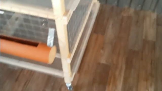 Клетки для бройлеров своими руками. Размеры. Варианты кормушек