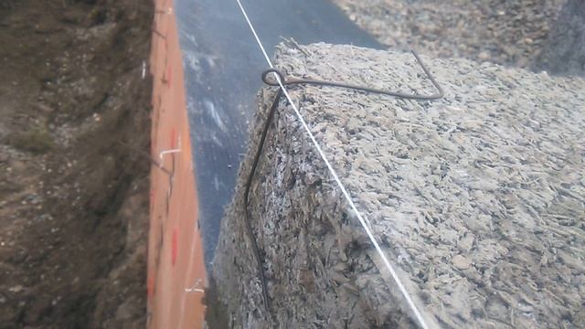 Дом из арболита. Кладка блоков. Первый этап кладки. обратная засыпка гравием смотреть онлайн