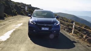 2015 Honda HR-V detailed