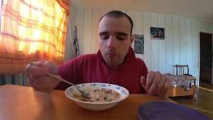 МУКБАНГ/ИТИНГ КАША ОВСЯНАЯ с МАСЛОМ и СУХАРИКИ/ ОБЖОР ЕДА на камеру/ УЖИН/ MUKBANG/EATING
