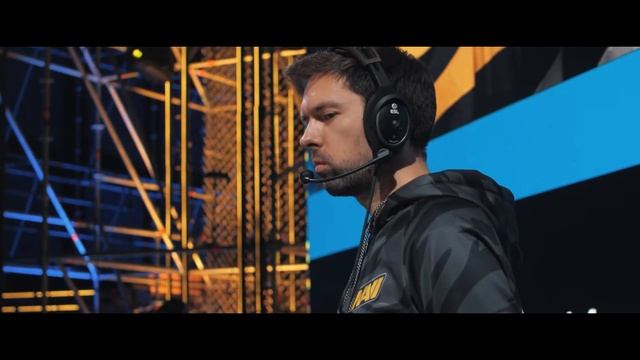 КАКОЕ РАЗРЕШЕНИЕ ЛУЧШЕ 4:3 ИЛИ 16:9 // НА КАКОМ РАЗРЕШЕНИЕ ИГРАЮТ ПРО ИГРОКИ?