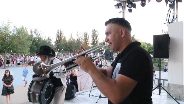 В бой идут одни старики !БАТЛ БАРАБАНЩИКОВ ! #группапарусник @Sparivak_Ivan смотреть онлайн