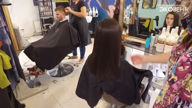 Парикмахерская вытяжка ЭКОВЕНТ в действии