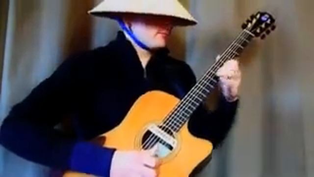 Unusual guitar playing  This you have not seen !!! Необычная игра на гитаре. Такого вы ещё не видел