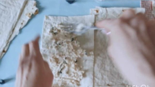Запекаем лаваш с начинкой из сулугуни? смотреть онлайн