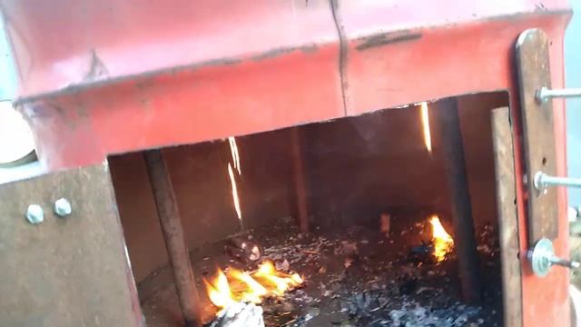 Бочка металлическая для сжигания мусора. 2 часть. смотреть онлайн