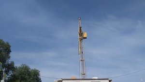Башенный кран КБ-403А. Работа крана. Таймлапс.