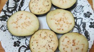 Бутерброды с колбасой, баклажанами и помидорами