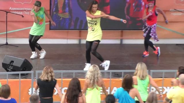 "ZUMBAQUATRO" PERM Набережная Пермь ЗумбаМания 5.08.2018 смотреть онлайн