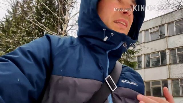 Лезет пух и промокает. Купил куртку Коламбия в Спортмастере. Отзыв владельца данного чуда.