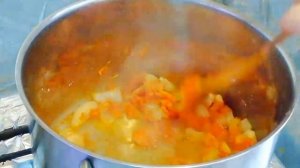 Томатный суп  Как приготовить томатный суп Суп с помидорами и картошкой