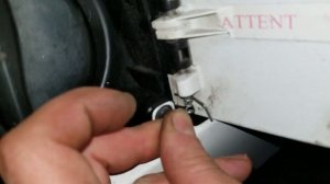 Не открывается лючок бензобака. Пежо\Peugeot 406