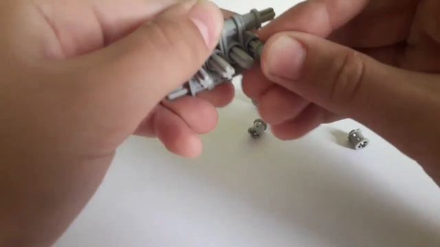 Как сделать рядный 4-х целиндровый двигатель из лего техник смотреть онлайн