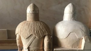 Как вырезать шахматные фигуры (Шахматная пешка 2ч.) Резьба по дереву.