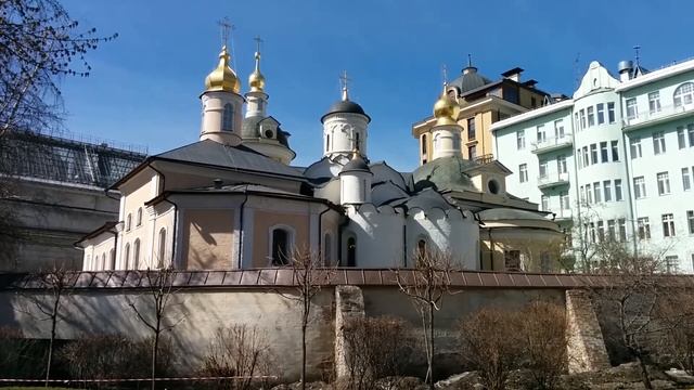 Храм священномученика Антипы, епископа Пергамского на Колымажном дворе.(ок.1530) смотреть онлайн