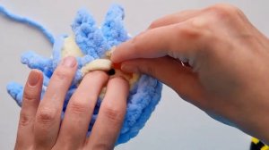 КАК ВСТАВИТЬ И КРЕПИТЬ ГЛАЗКИ игрушке амигуруми. МОЙ ОПЫТ.  Вязание крючком для начинающих.