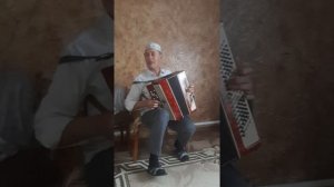 COVER  на баяне "Песенка о медведях "