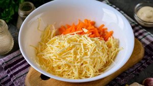 Еврейский салат с морковью