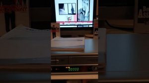 51 combi magnétoscope dvd Philips DVP 721VR