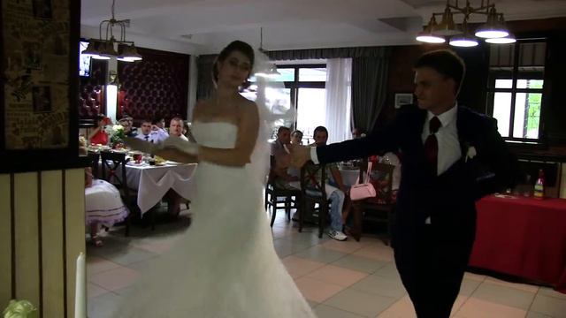 Первый свадебный танец смотреть онлайн