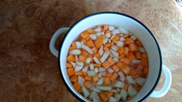 Овощной суп - пюре для малышей до 1 года