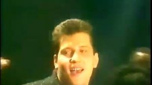 Копия видео "Début de Soirée   La Vie la Nuit   Clip Officiel"