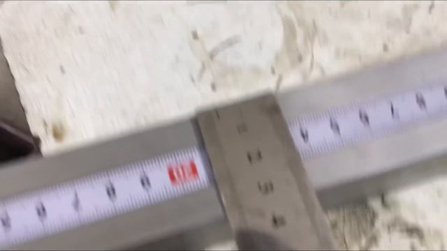 Саморобна вимірювальна лінійка