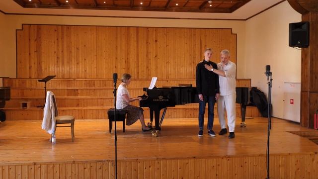 Мастер-класс бас-баритона Александра Герасимова, солиста Мариинского театра. 17.05.2021 год смотреть онлайн