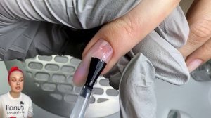 Мастер-класс от Алёны Лаврентьевой «Маникюр гель-лаком из новой коллекции c компанией Runail»