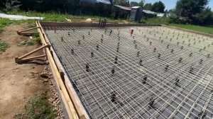 Полистиролбетон Paneco. .Фундамент плита толщиной 250 мм из композитной арматуры