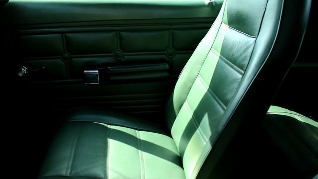 1971 Ford Mustang Coupe смотреть онлайн