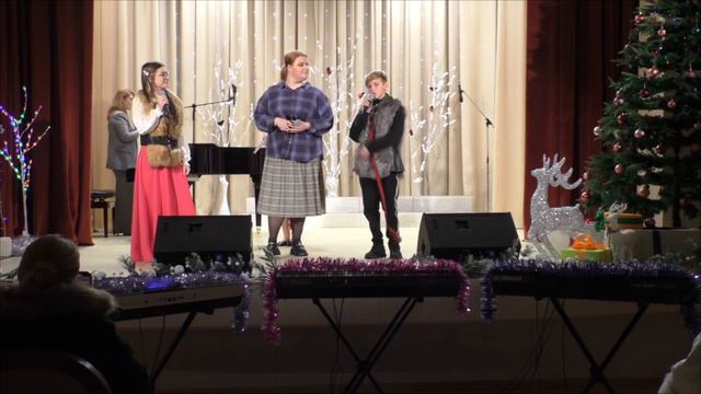 «Накануне Рождества» 22.12.23 смотреть онлайн