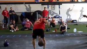 Сергей Руднев (50 раз поднимает 32 кг гирю) Чемпион мира по гиревому спорту