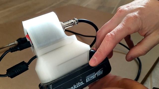 Pájecí stanice T12 s adaptérem na akumulátor смотреть онлайн