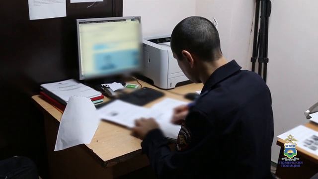 Задержанная полицией Тюмени за кражи женщина призналась, что похищала телефоны у мужчин