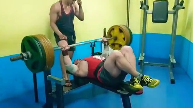 Военный жим лёжа 175 на 7 смотреть онлайн
