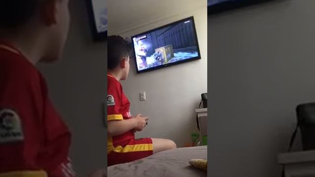 Mi primer vídeo (Juan jose duque) смотреть онлайн