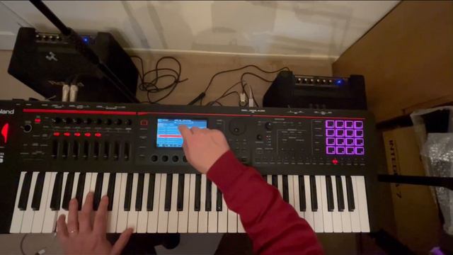 Roland Fantom 0/06/07/08- Demo: First encounter with Fantom, Presets Play (USB Recording) смотреть онлайн