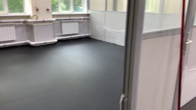 Антистатические полы в производственном помещении