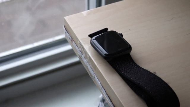 Apple Watch SE 2 Vs Apple Watch Series 4! (Comparison) (Review)